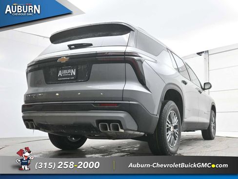 New 2026 Chevrolet Traverse LT image 20