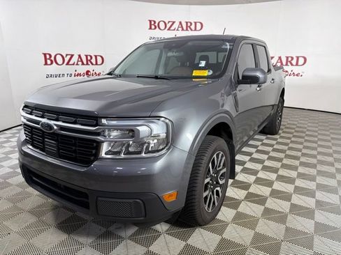 Used 2022 Ford Maverick Lariat w/ Lariat Luxury Package FWD image 4