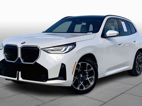 Used 2025 BMW X3 xDrive30i w/ M Sport Package image 2