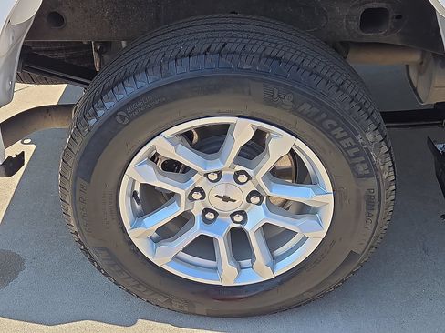 Used 2026 Chevrolet Silverado 1500 RST AWD/4WD image 7