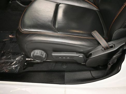 Used 2023 Jeep Gladiator Mojave image 13