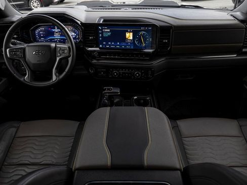 Used 2024 Chevrolet Silverado 1500 ZR2 w/ Technology Package image 25