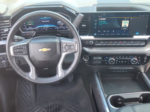 Used 2024 Chevrolet Silverado 2500 LTZ w/ LTZ Plus Package AWD/4WD image 26
