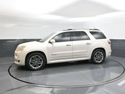 Used 2011 GMC Acadia Denali image 30