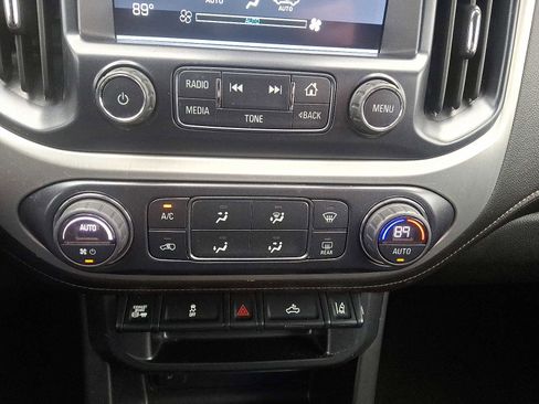 Used 2018 GMC Canyon SLE w/ SLE Convenience Package image 15