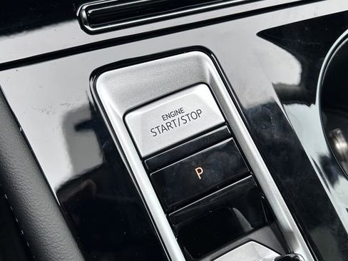 New 2026 Volkswagen Atlas SEL Premium R-Line AWD/4WD image 17