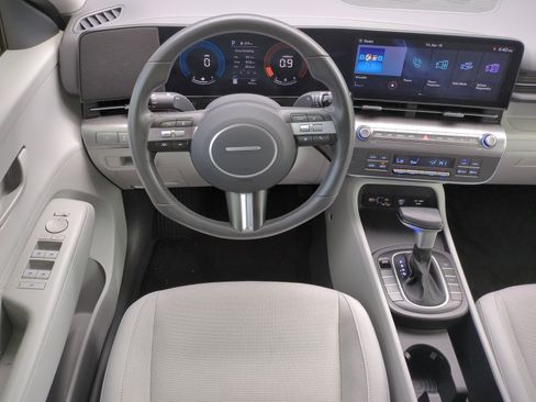 Certified 2024 Hyundai Kona SEL FWD image 20