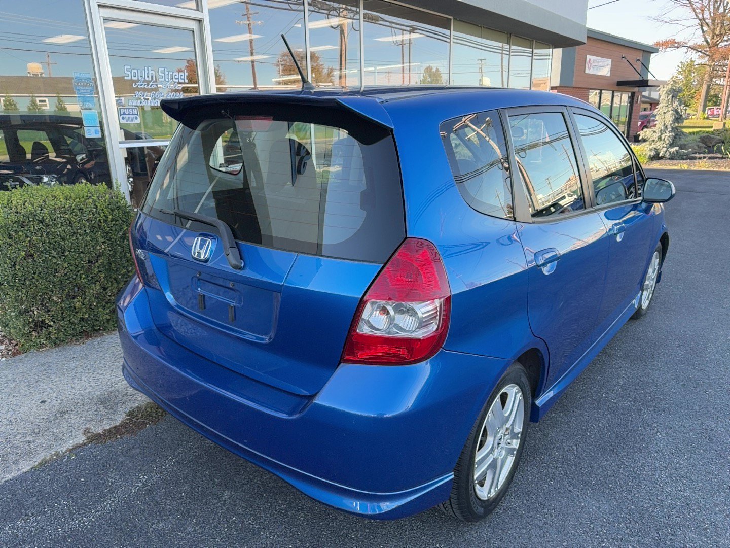 Used 2007 Honda Fit Sport image 3