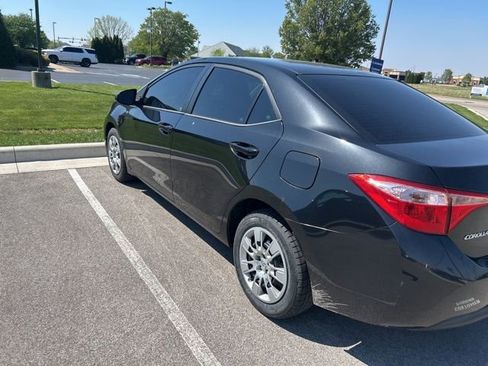 Used 2017 Toyota Corolla LE w/ Carpet Mat Package (TMS) image 3