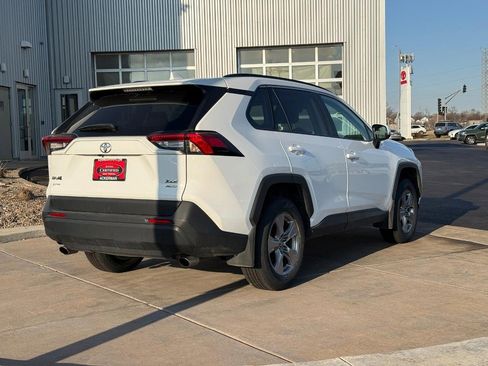 Used 2023 Toyota RAV4 XLE w/ Convenience Package image 5