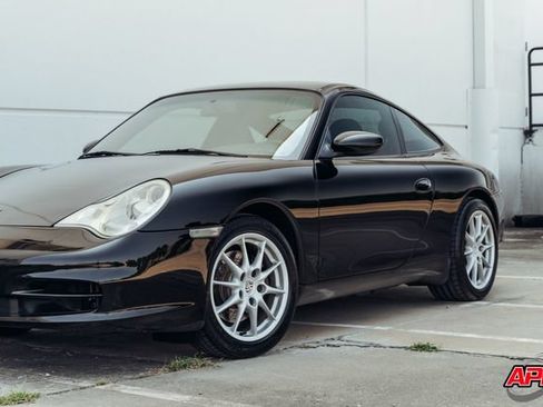 Used 2004 Porsche 911 Carrera RWD image 32
