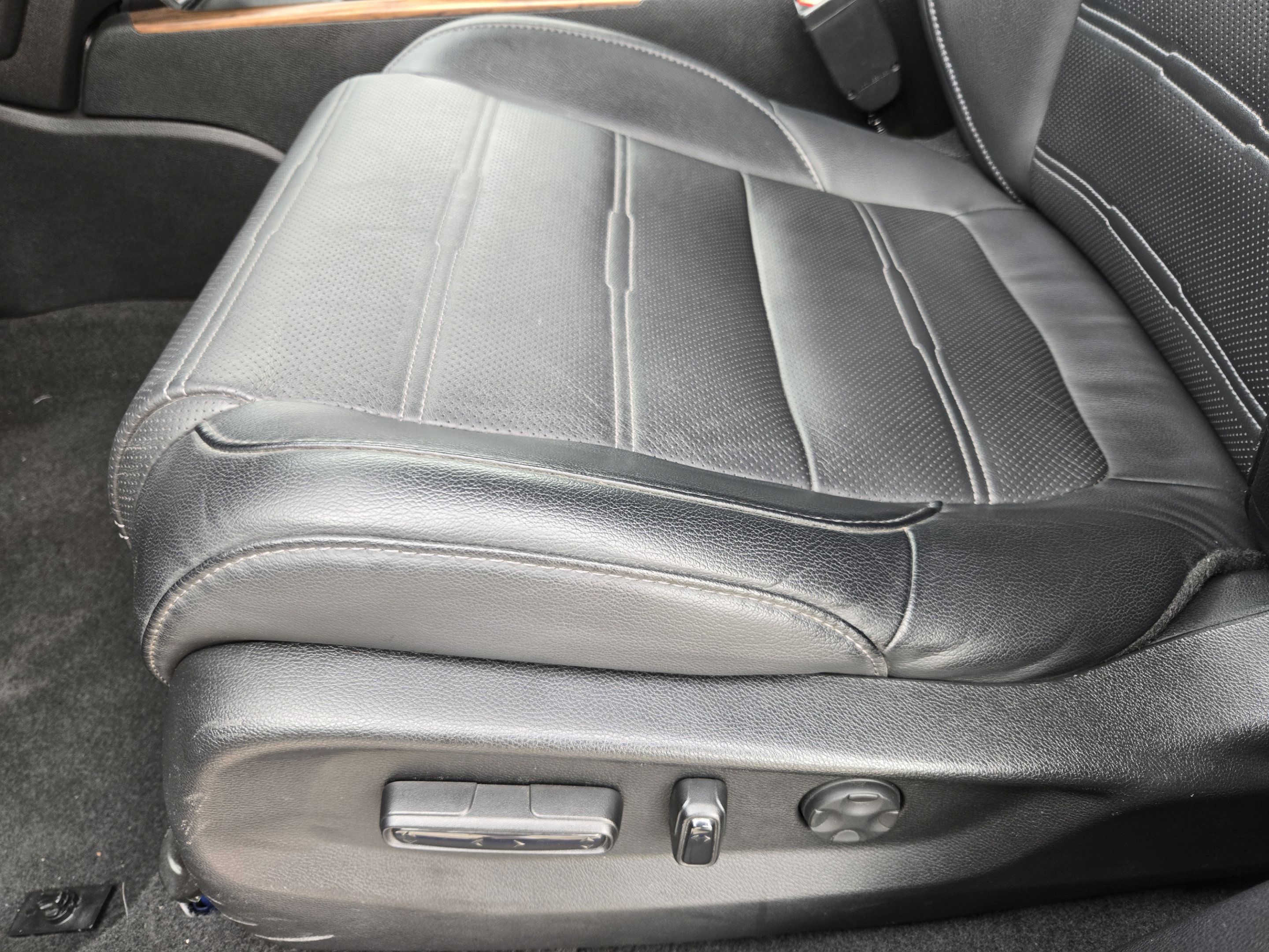 Used 2021 Honda CR-V Touring image 21