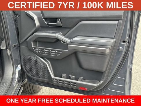 Used 2026 Toyota Tacoma SR5 RWD image 8