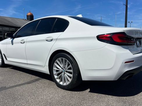 Used 2021 BMW 530i w/ Convenience Package image 4