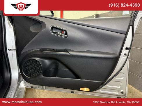 Used 2017 Toyota Prius Prime Advanced w/ Carpet Mat Package FWD image 52