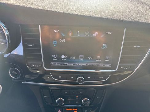 Used 2018 Buick Encore Preferred image 63