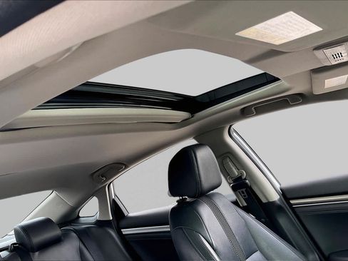 Used 2021 Honda Civic EX-L image 14