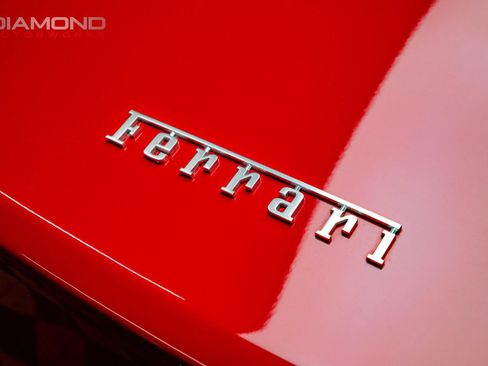 Used 2015 Ferrari California T image 27