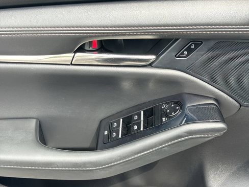 Used 2024 MAZDA MAZDA3 s FWD image 15