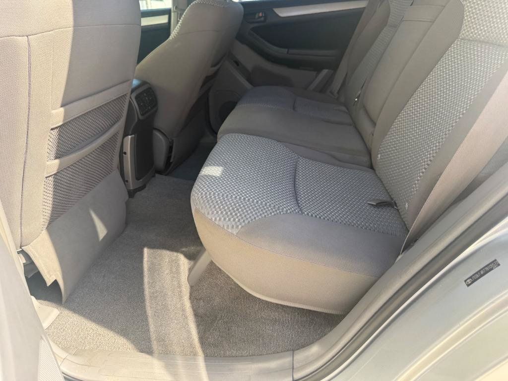 Used 2007 Toyota 4Runner SR5 AWD/4WD image 24
