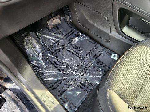 Used 2023 GMC Acadia SLE w/ Driver Convenience Package image 27