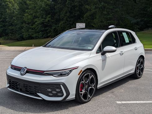 Used 2025 Volkswagen GTI Autobahn FWD image 5