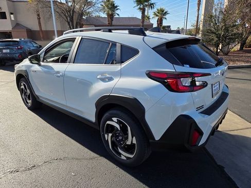 New 2026 Subaru Crosstrek 2.5i Limited w/ Crosstrek Mirror Package AWD/4WD image 4