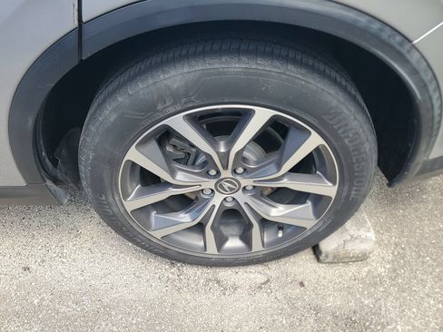 Used 2022 Acura MDX w/ Technology Package FWD image 6