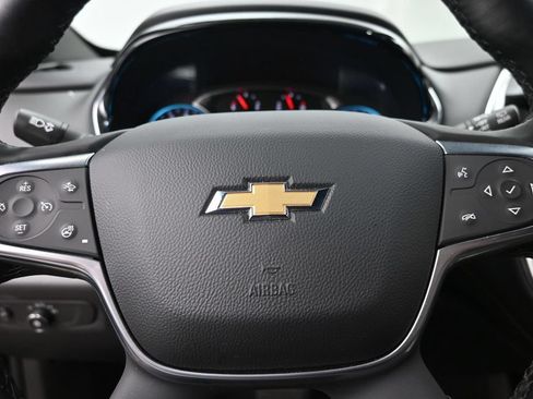 Used 2023 Chevrolet Traverse LT w/ LT Premium Package AWD/4WD image 19