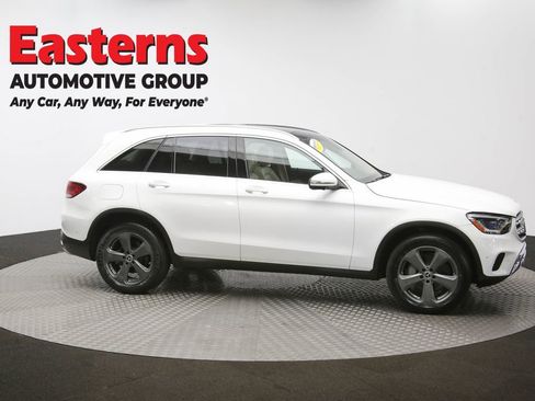 Used 2021 Mercedes-Benz GLC 300 4MATIC w/ Driver Assistance Package image 47