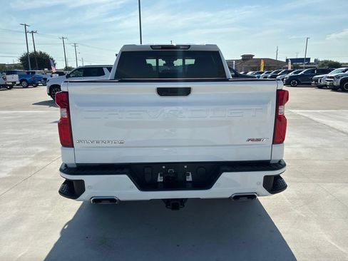 Used 2024 Chevrolet Silverado 1500 RST AWD/4WD image 4