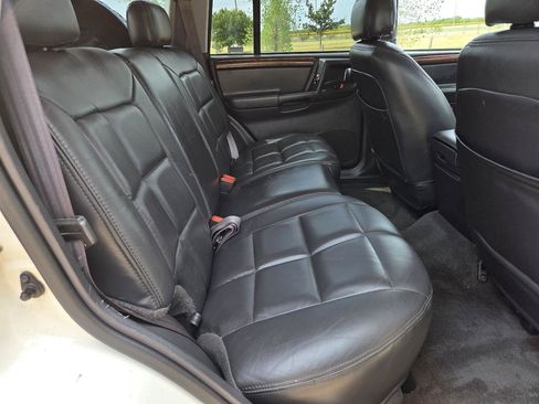Used 1998 Jeep Grand Cherokee Limited AWD/4WD image 9