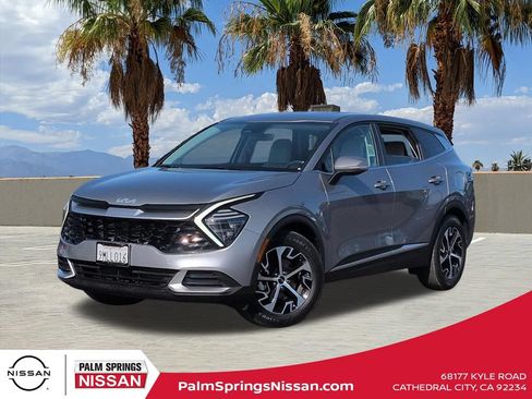 Used 2024 Kia Sportage EX FWD image 1