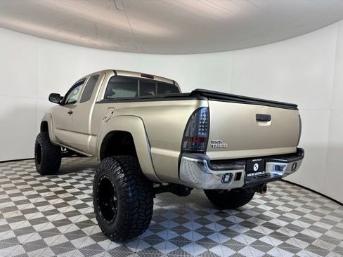 Used 2005 Toyota Tacoma 4x4 Access Cab image 5