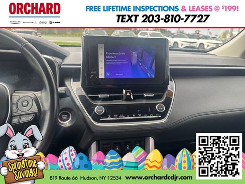Used 2023 Toyota Corolla Cross XLE w/ Convenience Package AWD/4WD image 17