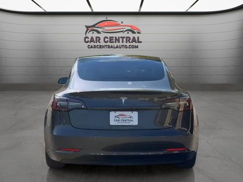 Used 2018 Tesla Model 3 Long Range AWD/4WD image 4
