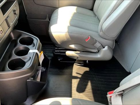 New 2025 Chevrolet Express 3500 w/ Driver Convenience Package image 9