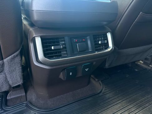 Used 2022 Ford F150 King Ranch w/ Equipment Group 601A High AWD/4WD image 38