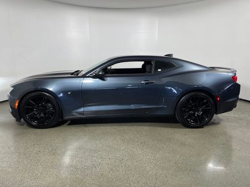 Used 2021 Chevrolet Camaro LT image 6