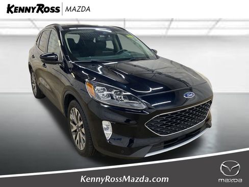 Used 2020 Ford Escape Titanium AWD/4WD image 1