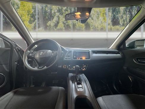 Used 2022 Honda HR-V EX image 21