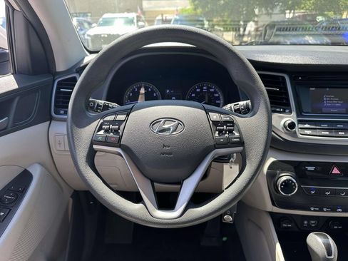 Used 2017 Hyundai Tucson SE w/ SE Popular Package 02 AWD/4WD image 12