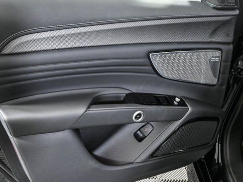 New 2025 Maserati Grecale Trofeo image 10