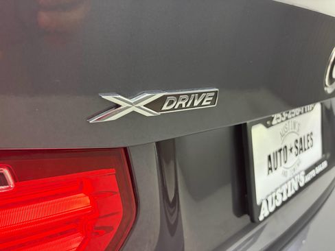 Used 2014 BMW 328d xDrive Sedan AWD/4WD image 9