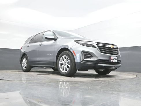 Used 2024 Chevrolet Equinox LT FWD image 45