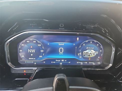 Used 2024 Chevrolet Silverado 1500 High Country w/ Technology Package image 12