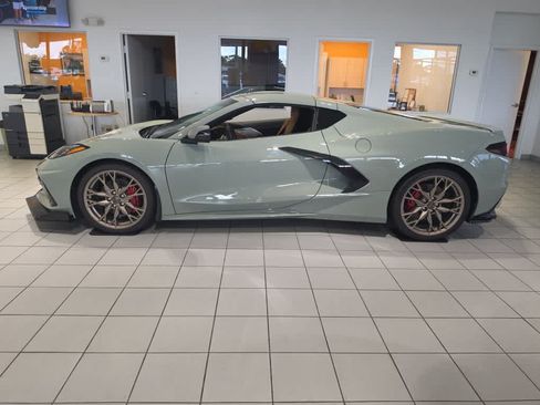 Used 2024 Chevrolet Corvette Stingray Preferred Cpe w/ 2LT RWD image 2