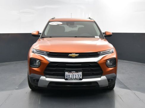 Used 2022 Chevrolet TrailBlazer LT w/ LPO, Blackout Package image 3