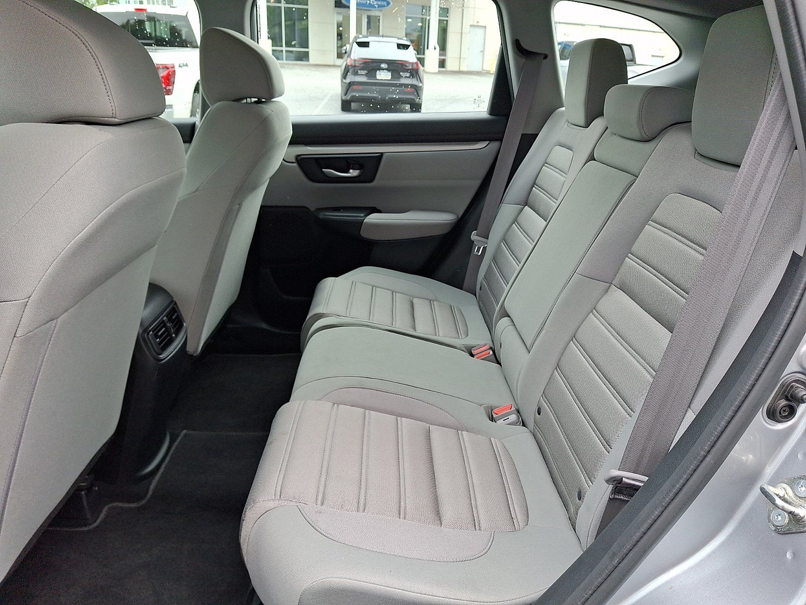 Used 2017 Honda CR-V LX image 10