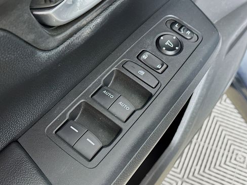 Certified 2023 Honda CR-V EX image 17